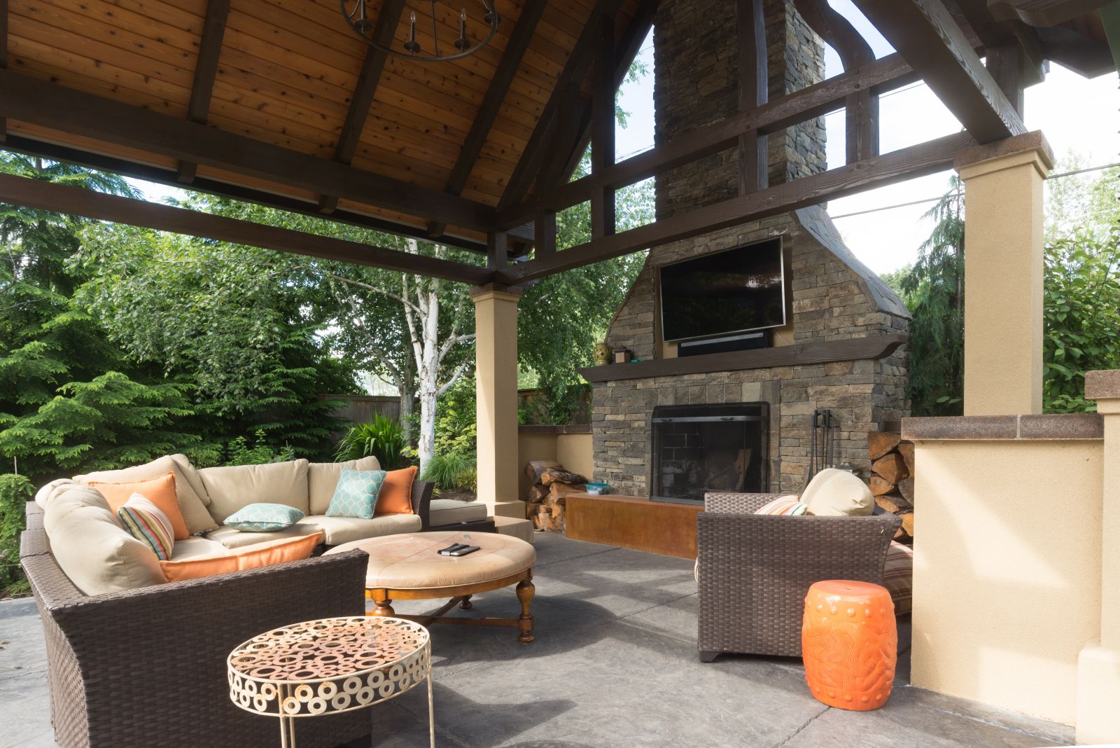 Outdoors Service Image