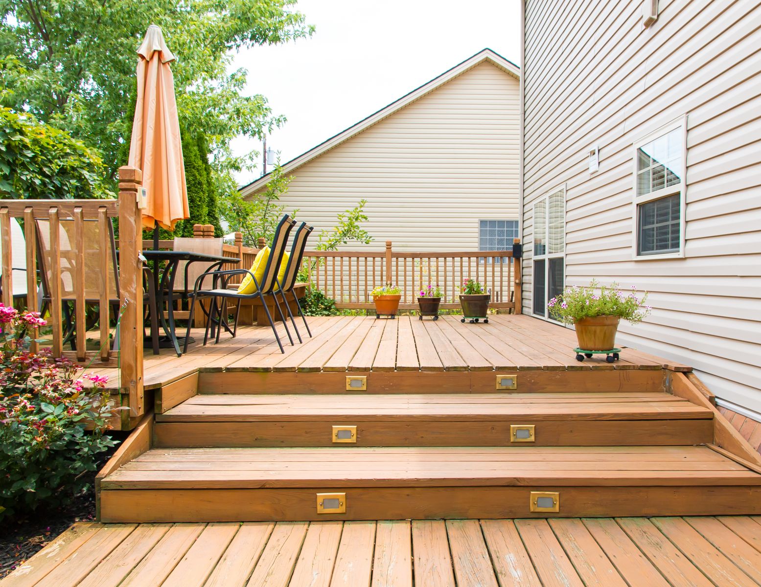Decks Service Image
